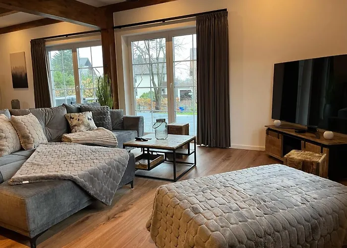 Strandberg's Onkel Tommys Huette Дом отдыха Браунлаге