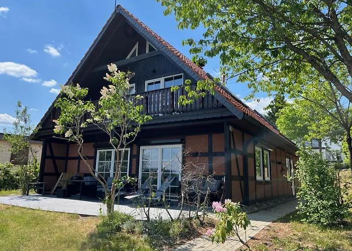 Strandberg's Onkel Tommys Huette * Браунлаге